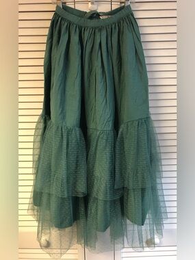 Mia joy girls size 10 Green Tiered Tulle maxi Skirt